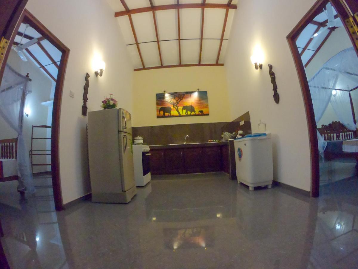 Villa Girilena Hikkaduwa Εξωτερικό φωτογραφία