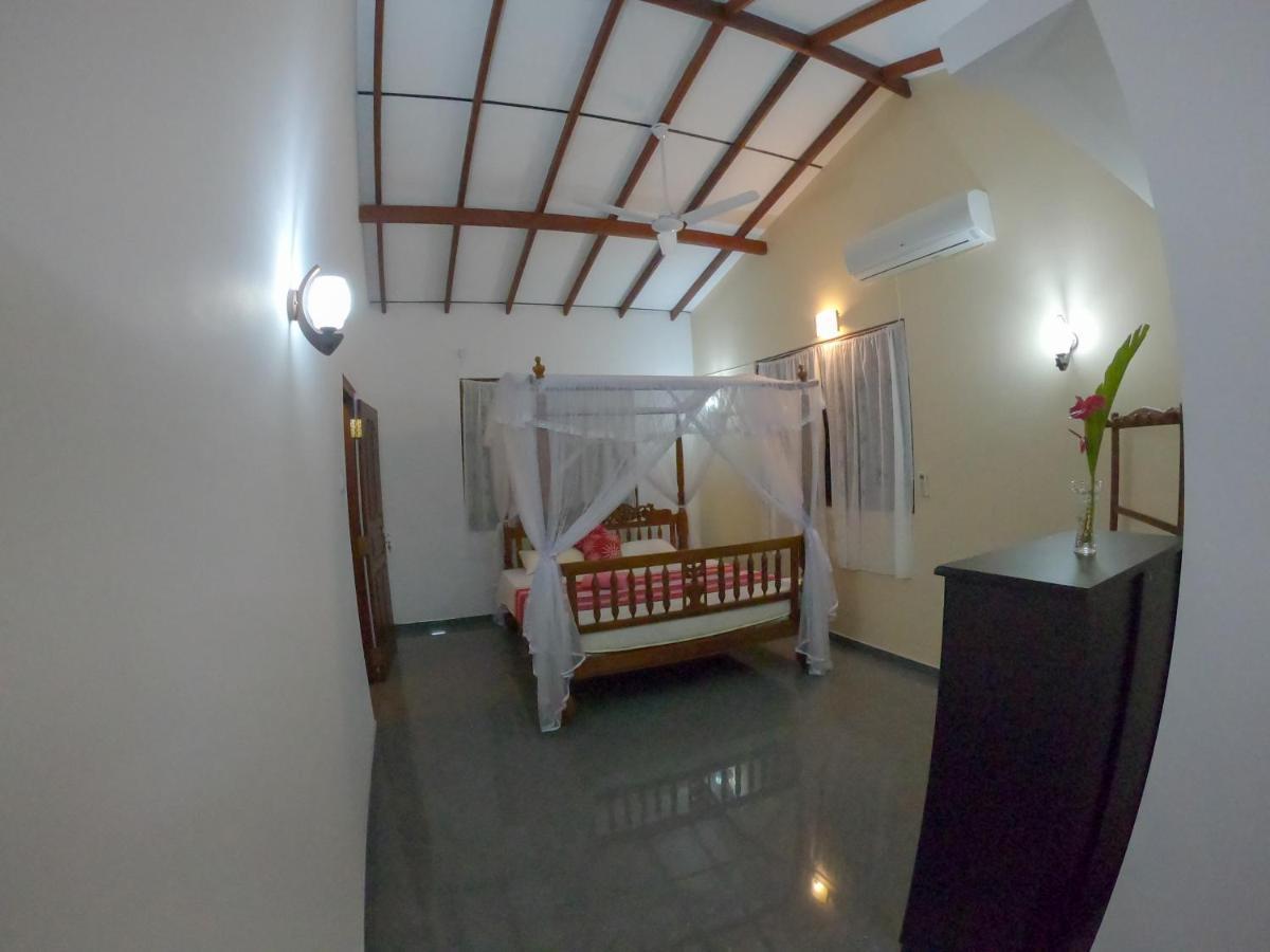 Villa Girilena Hikkaduwa Εξωτερικό φωτογραφία