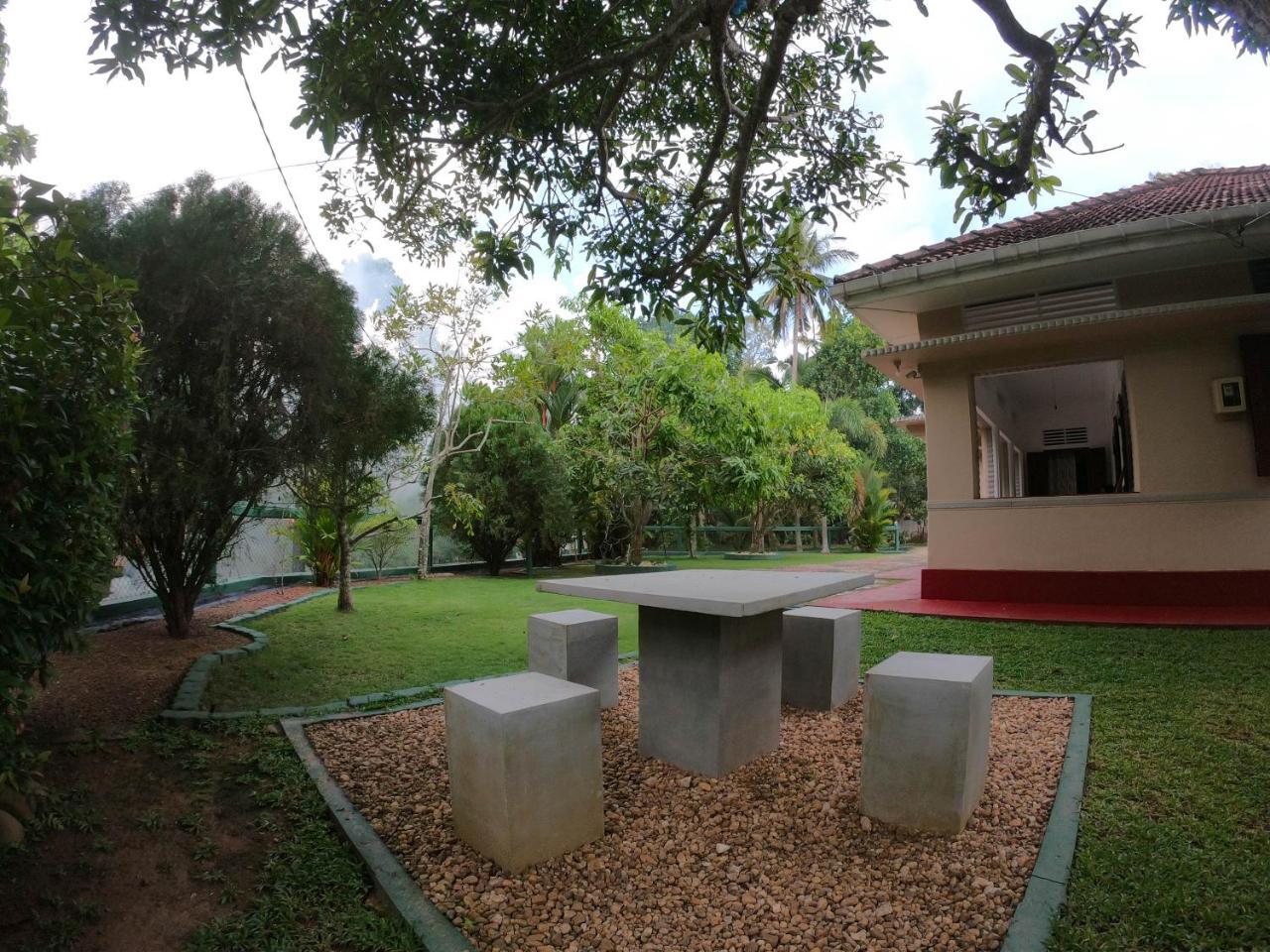 Villa Girilena Hikkaduwa Εξωτερικό φωτογραφία