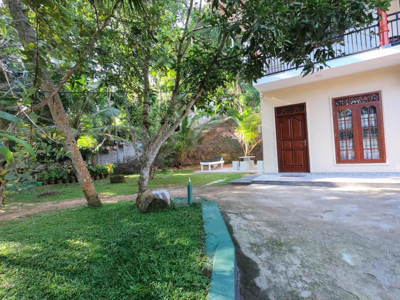 Villa Girilena Hikkaduwa Εξωτερικό φωτογραφία