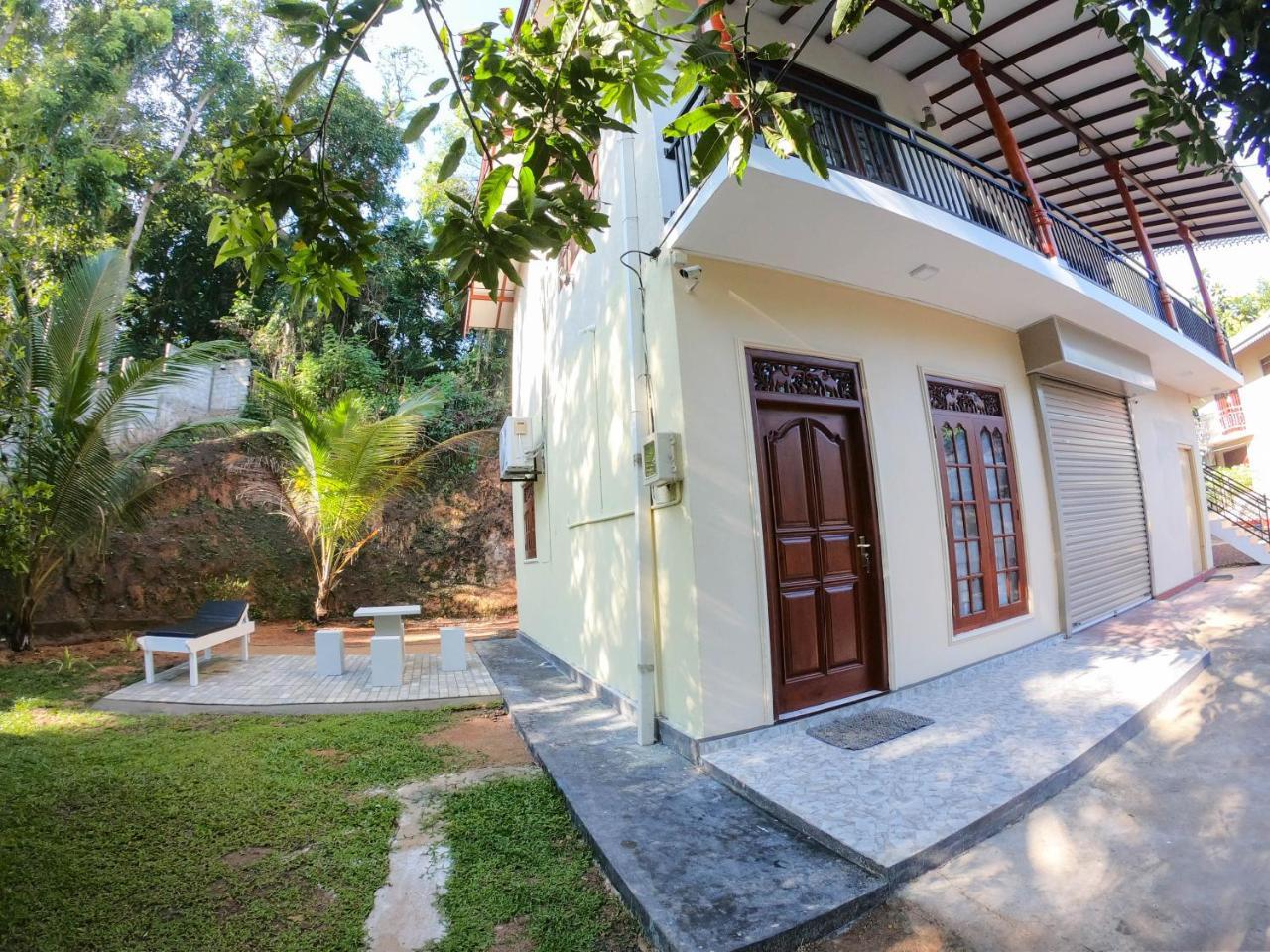 Villa Girilena Hikkaduwa Εξωτερικό φωτογραφία